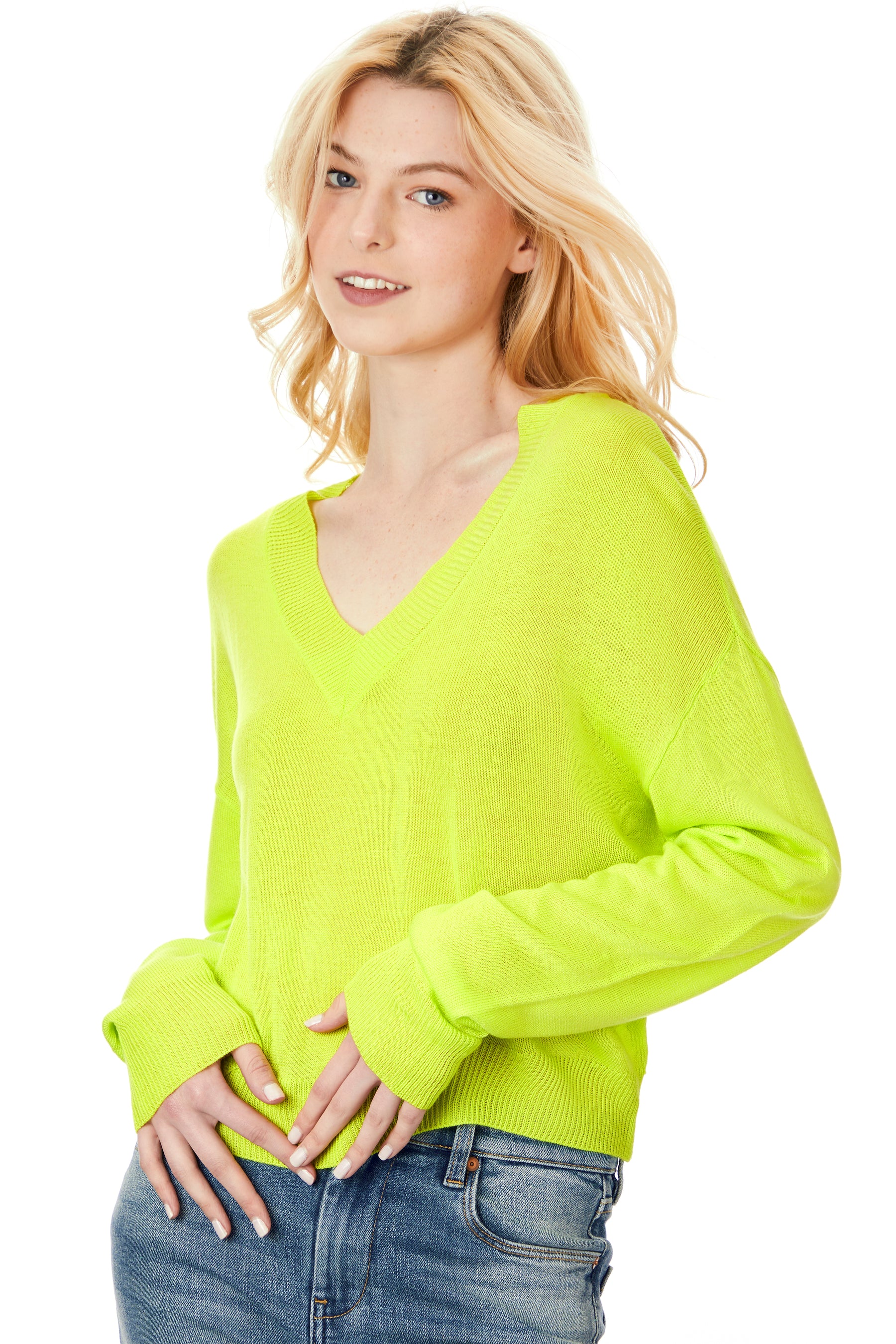 Nicky Long Sleeve V-Neck Pullover