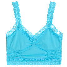 Seamless Crop Cami With Lace